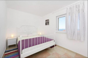 Отель Apartments Otok 2  Трогир